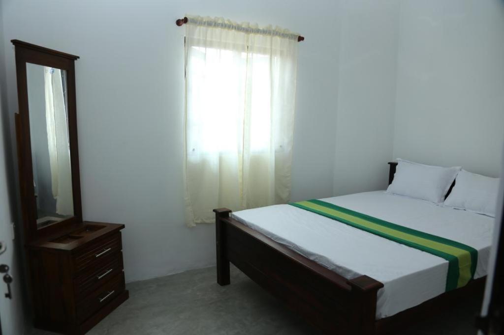 Star Canal Cottage Negombo Oda fotoğraf